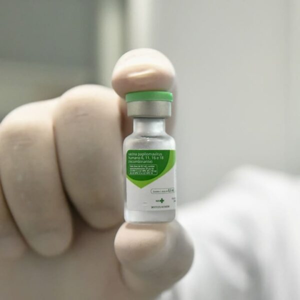 Goiás amplia faixa etária da vacinação contra HPV