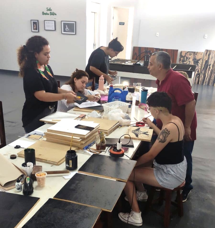 Escola de Artes Visuais completa 33 anos nesta quinta-feira