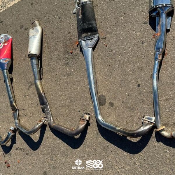 Ação inédita em Caldas Novas, destrói 350 escapamentos barulhentos