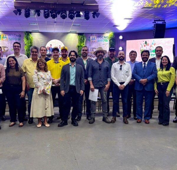 Assinatura do FCO Rural na Tecnoshow