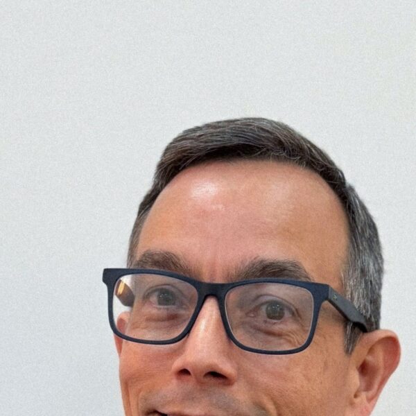 Papel estratégico da Agrodefesa na sanidade das lavouras de girassol - assinado pelo gerente de Sanidade Vegetal, Leonardo Macedo