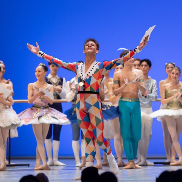 Basileu França é destaque internacional na formação de bailarinos