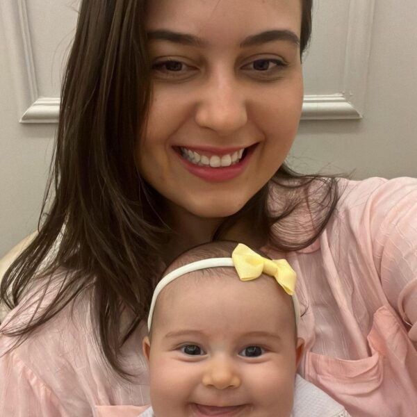Mulheres na ciência: políticas públicas promovem maternidade e equidade em Goiás