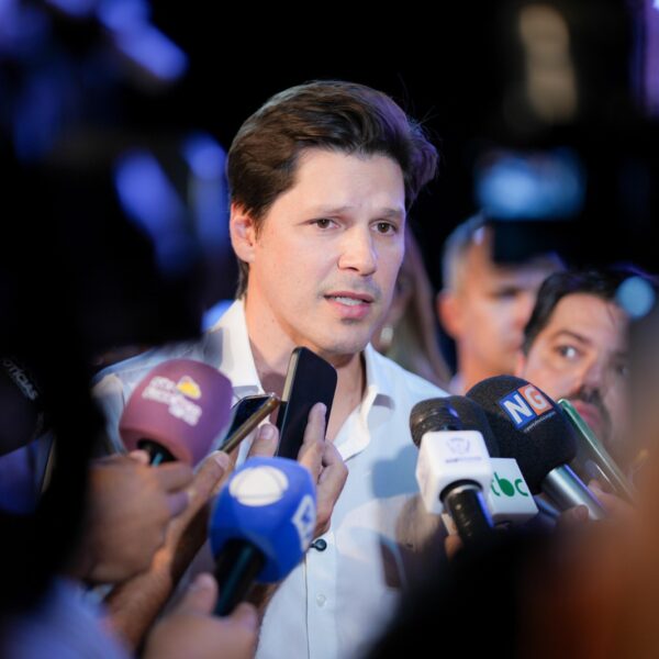 Daniel Vilela durante coletiva de imprensa