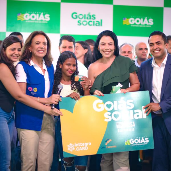 Gracinha Caiado abre o Goiás Social em Padre Bernardo