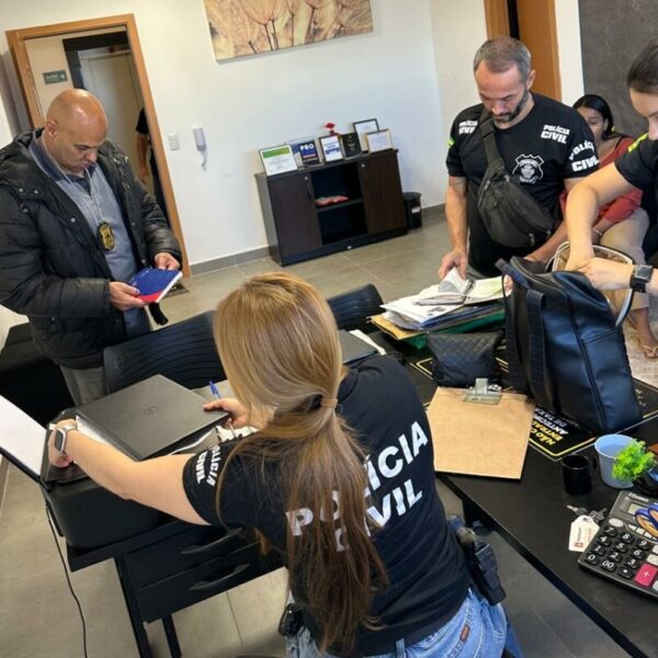 Presa investigada por golpes do falso consórcio e carta contemplada