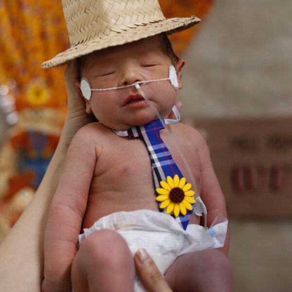 Ensaio fotográfico junino com bebê do Hemu