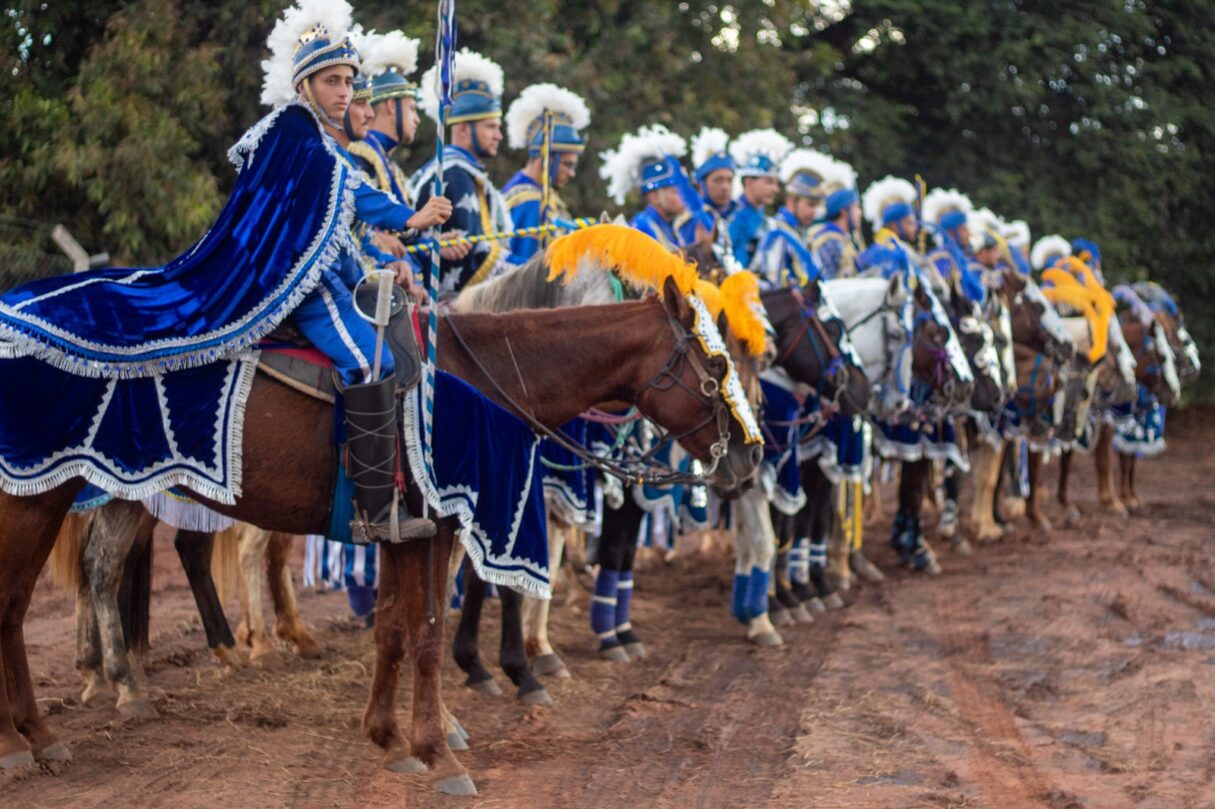 Mais quatro cidades históricas encenam as Cavalhadas – Portal Goiás Mais quatro cidades históricas encenam as Cavalhadas – Portal Goiás
