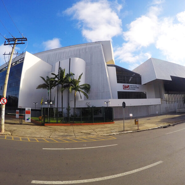 No Centro de Convenções, Endago reúne especialistas em Goiânia para debater os rumos da defesa agropecuária