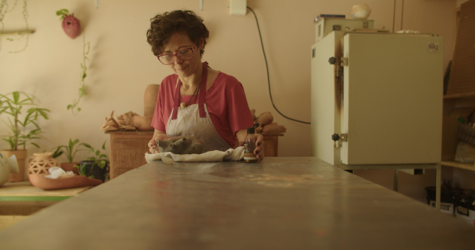 Documentário educativo "Mestres da Terra" está disponível no YouTube