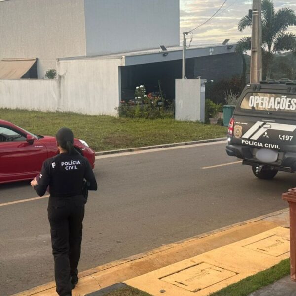 Polícia Civil fecha loja de veículos de luxo em Goiânia