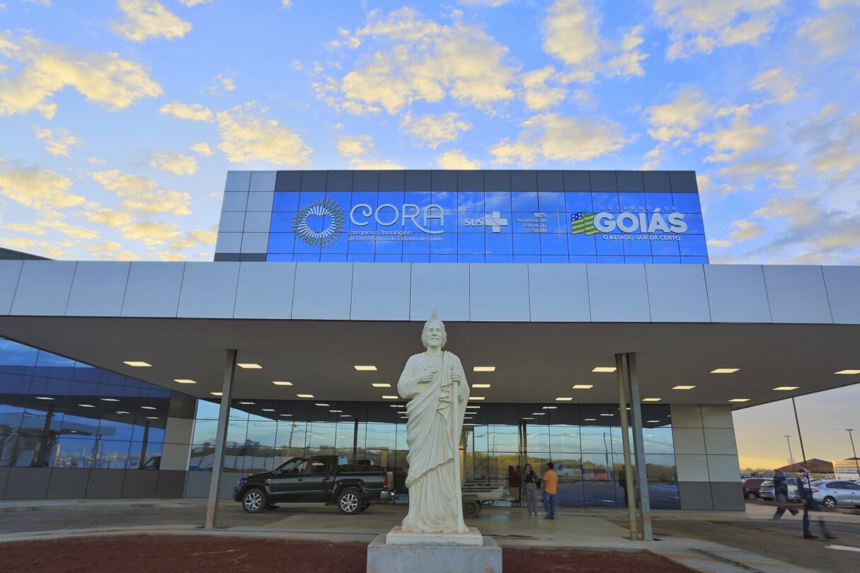 Fachada do Cora