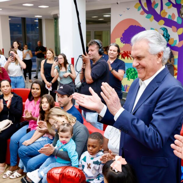 Governador Ronaldo Caiado acompanha primeiros atendimentos no Cora