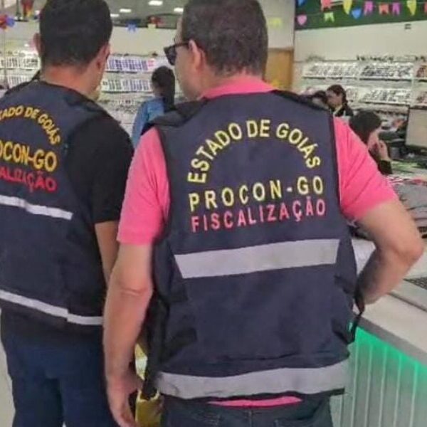 Procon Goiás notifica 7 óticas por cumprimento de nova lei do setor