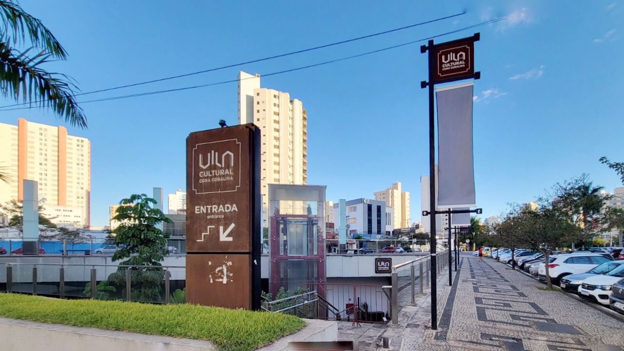 Vila Cultural Cora Coralina recebe encontro e simpósio que destacam a mulher no cinema _ fachada externa da Vila Cultural Cora Coralina durante o dia