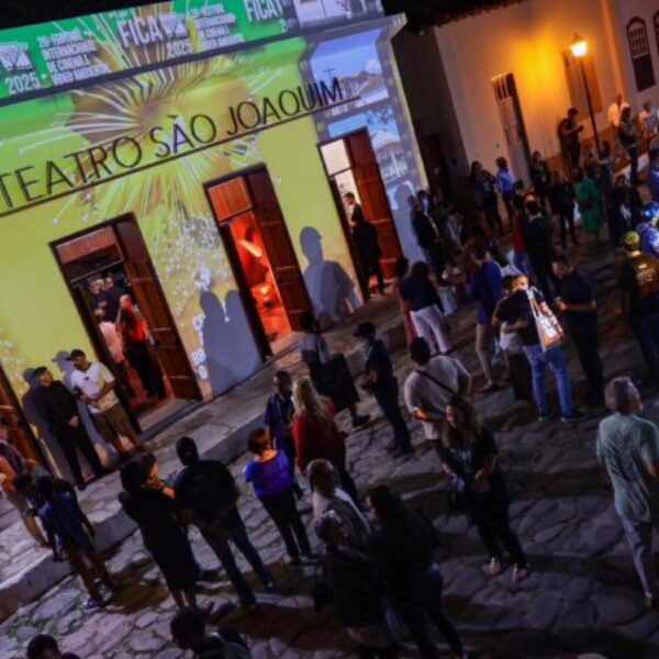 Fica 2025 encerra edição histórica com cinema, debates e música na cidade de Goiás