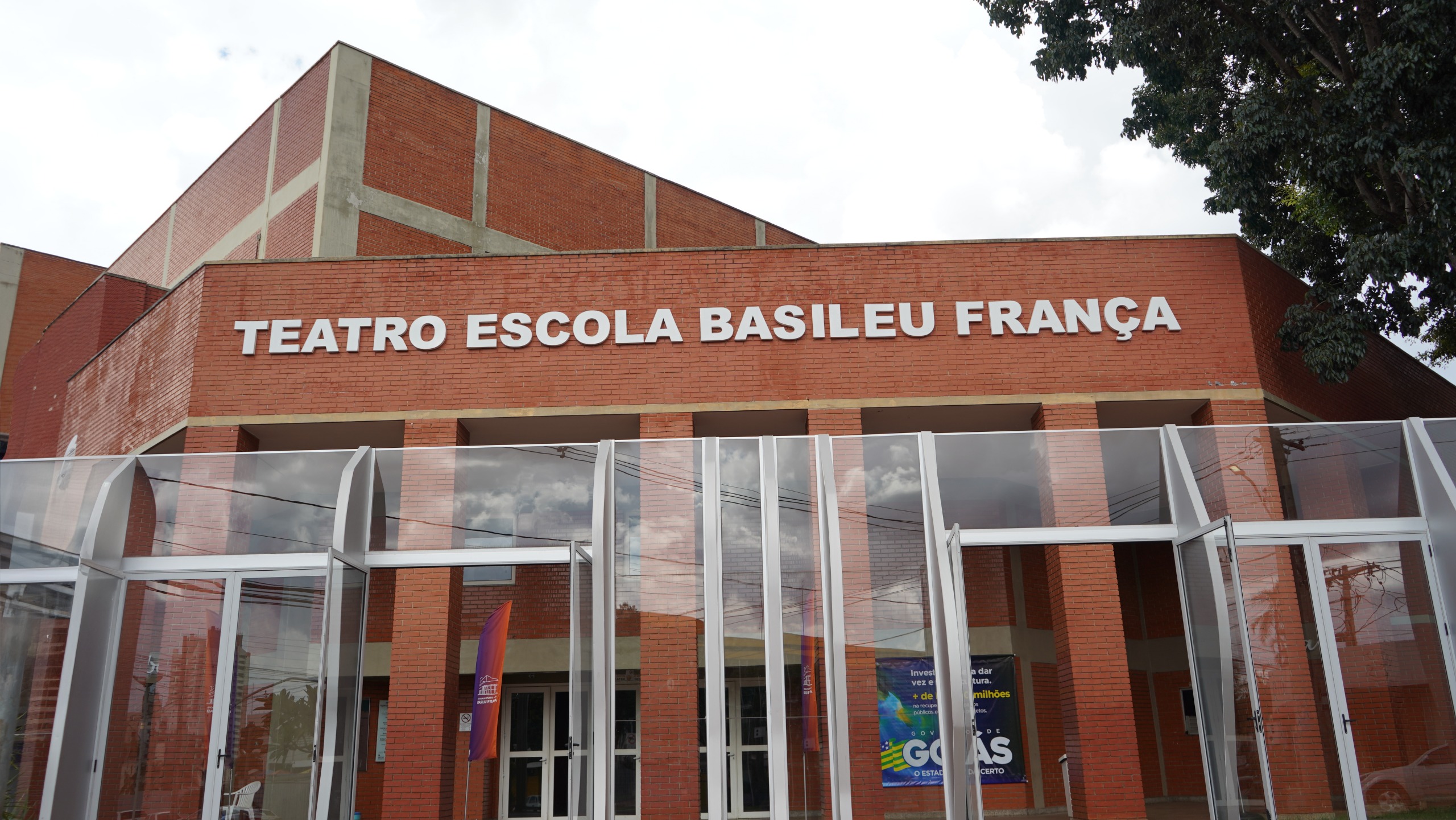Governo abre inscrições para cursos gratuitos nas áreas de artes e tecnologia