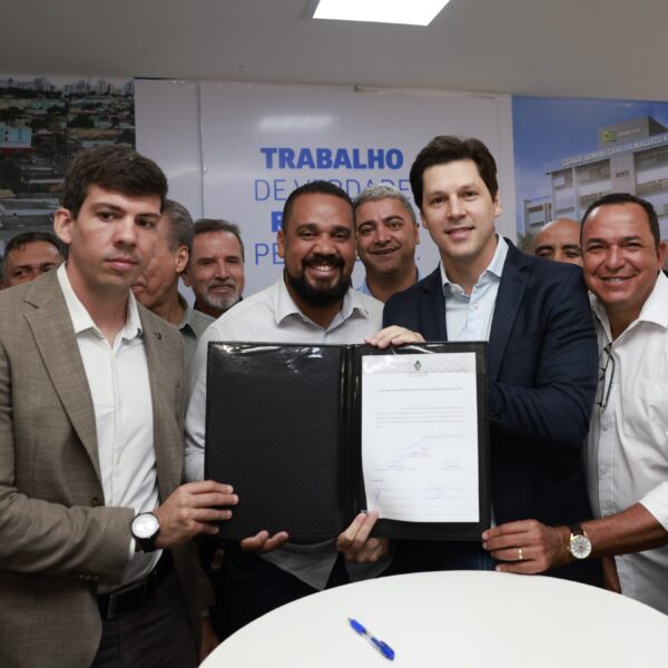 Daniel Vilela assina convênio com Prefeitura de Aparecida de Goiânia