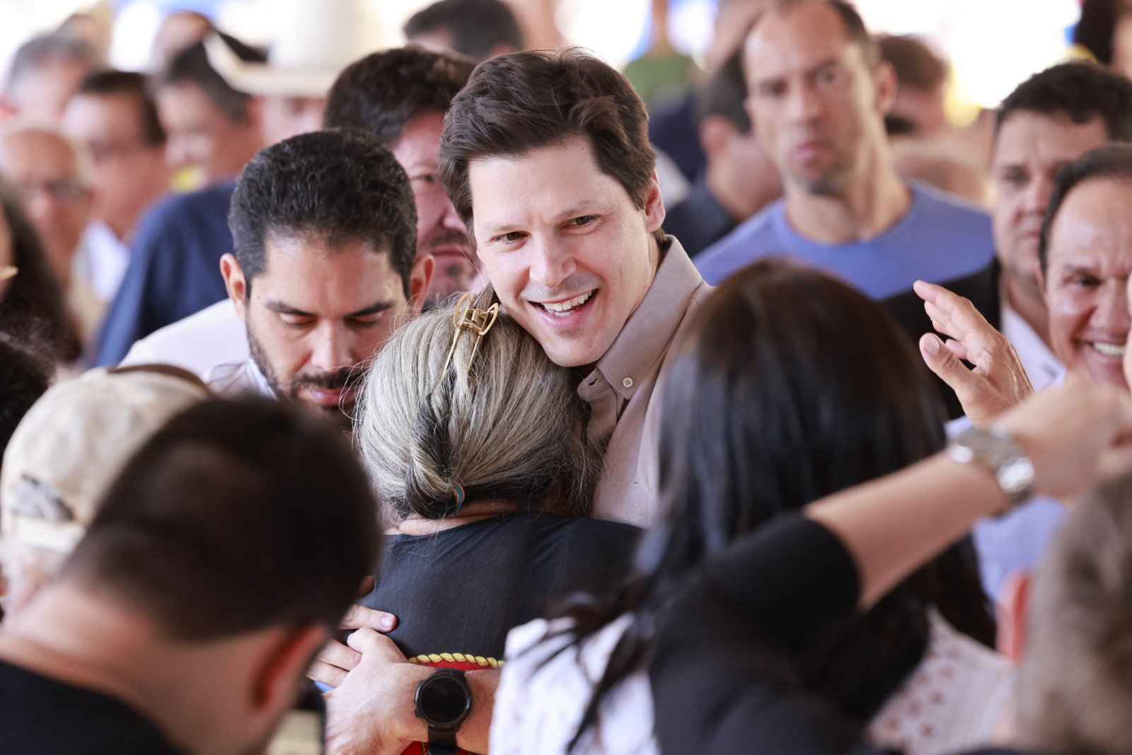Daniel Vilela entrega casas a custo zero em Inaciolândia