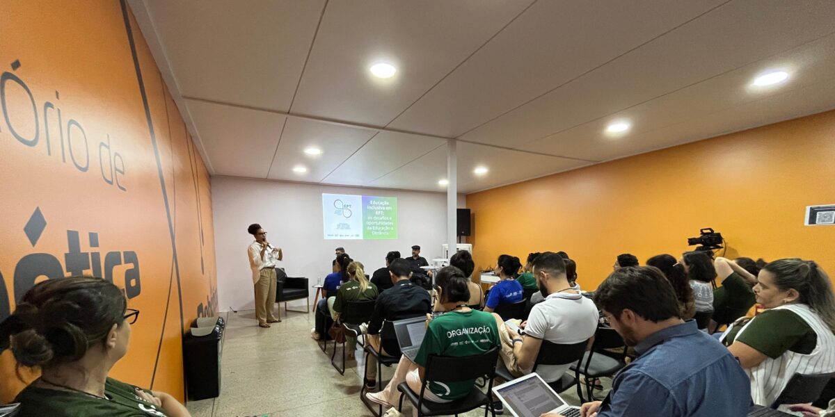 Escola do Futuro oferece certificação internacional em inglês