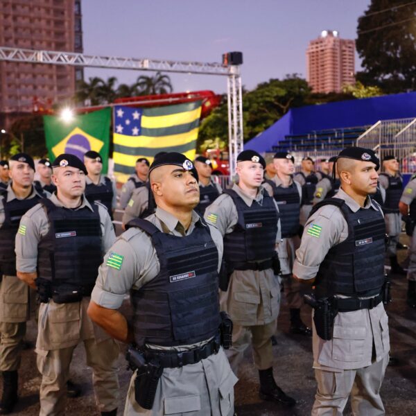 Legenda: Forças de segurança pública atuam para reduzir casos de homicídios dolosos, latrocínio e feminicídios, entre outros crimes