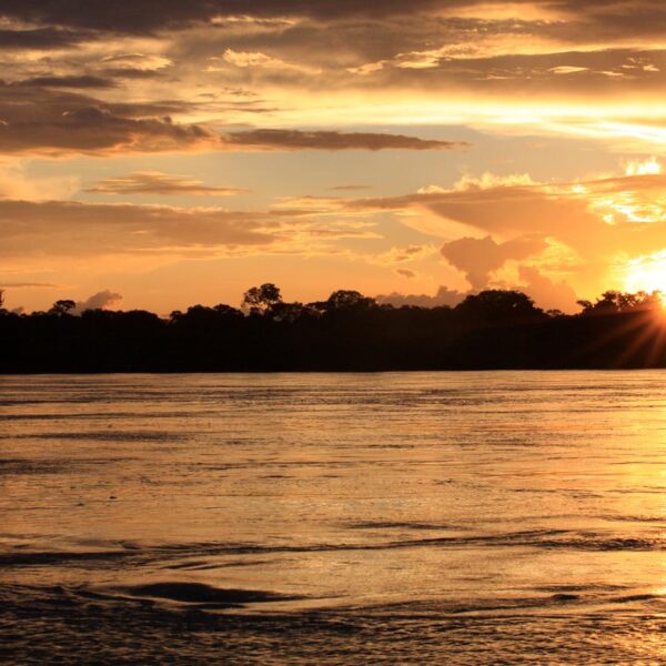 Por do sol no Rio Araguaia