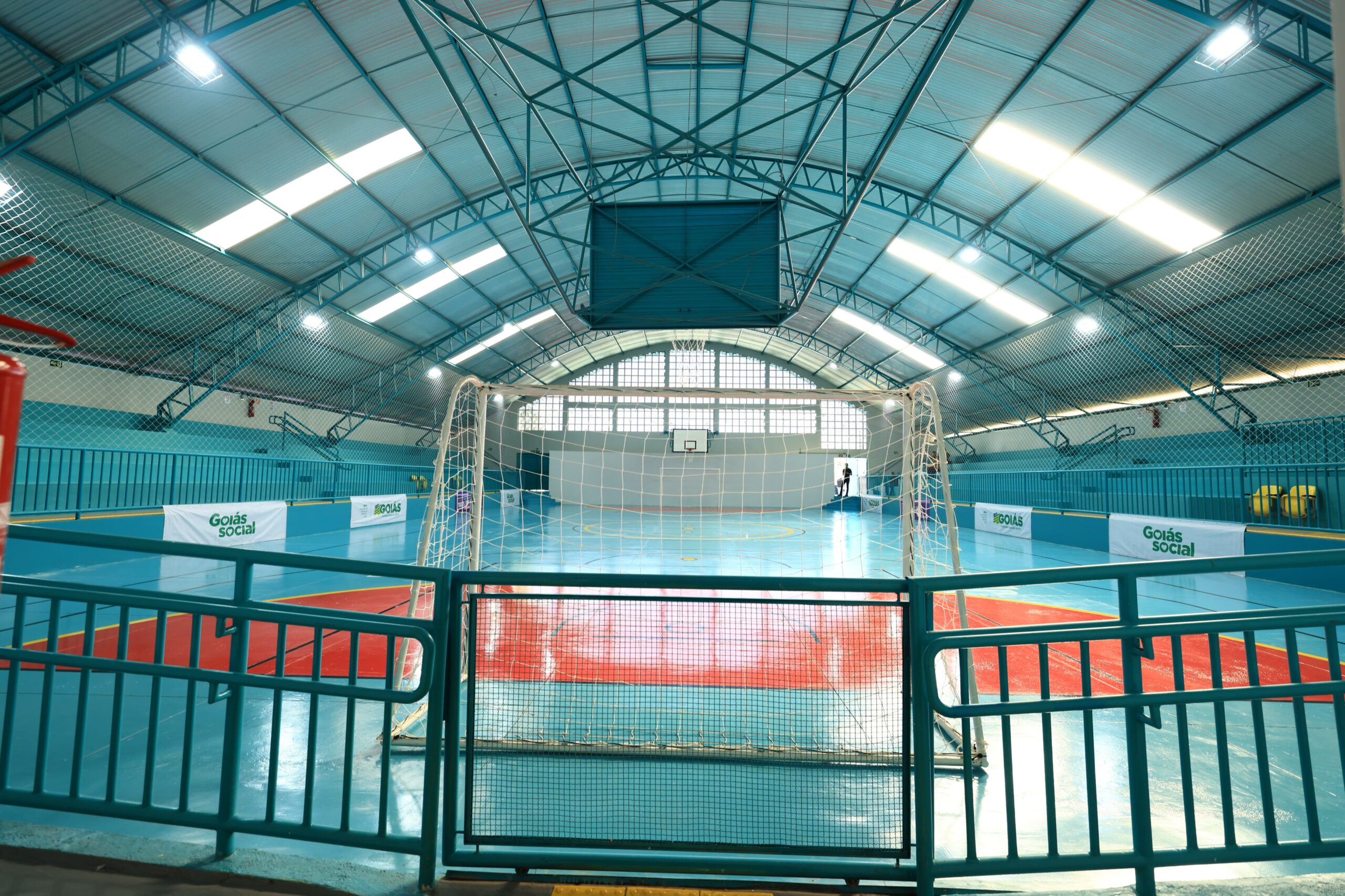 Espaço interno do ginásio de esportes de Taquaral