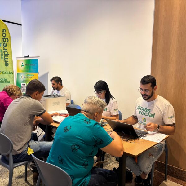 Atendimento no Feirão de Empregos