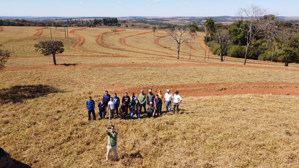 Produtores rurais que participam do Programa Produtor de Água contam com apoio técnico da Seapa e da Emater Goiás. Foto Seapa