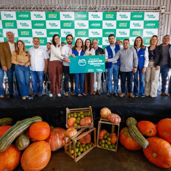 Rio Verde recebe Agro é Social com benefícios e novo edital do PAA