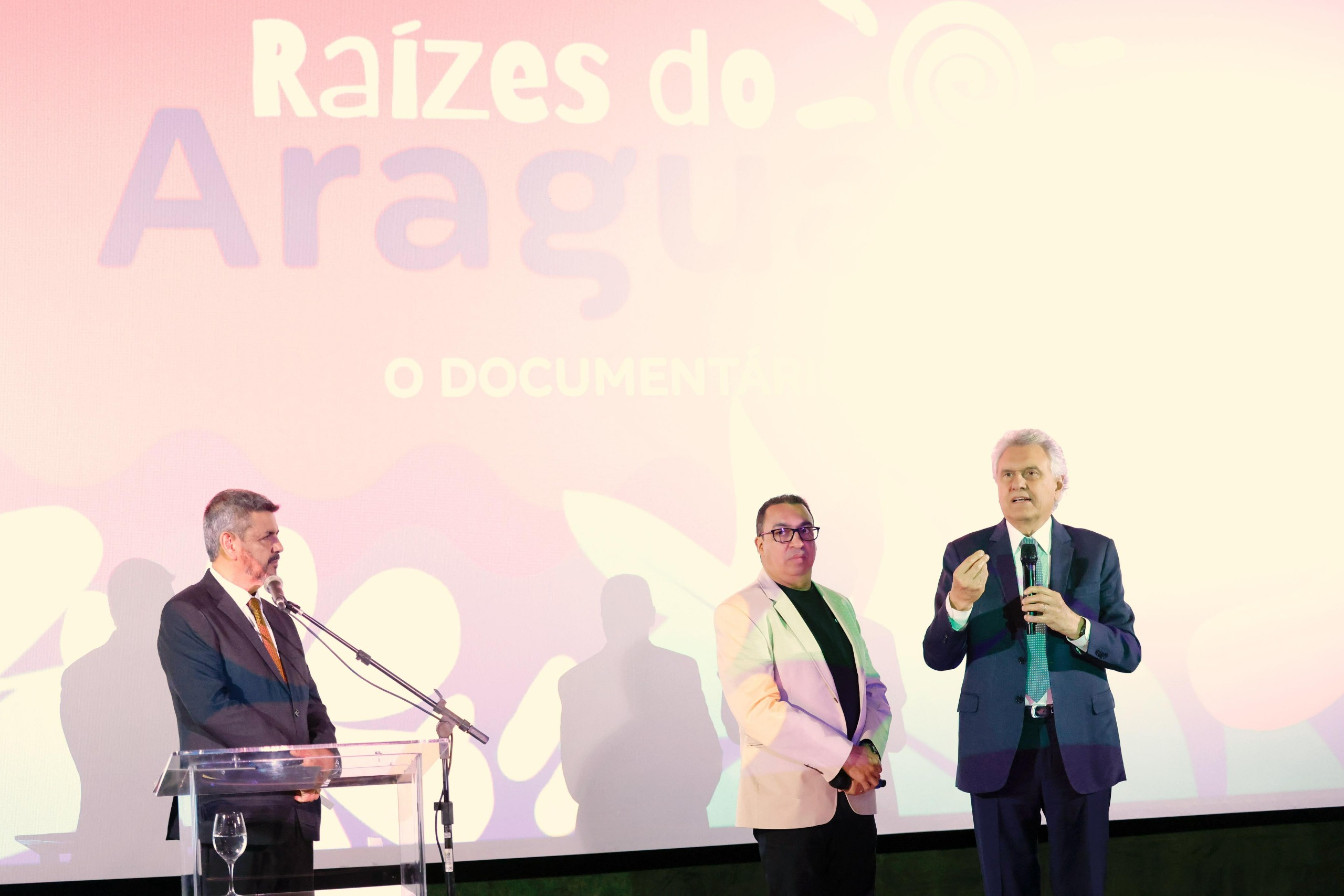 Caiado reafirma compromisso de preservação do Araguaia no lançamento de documentário