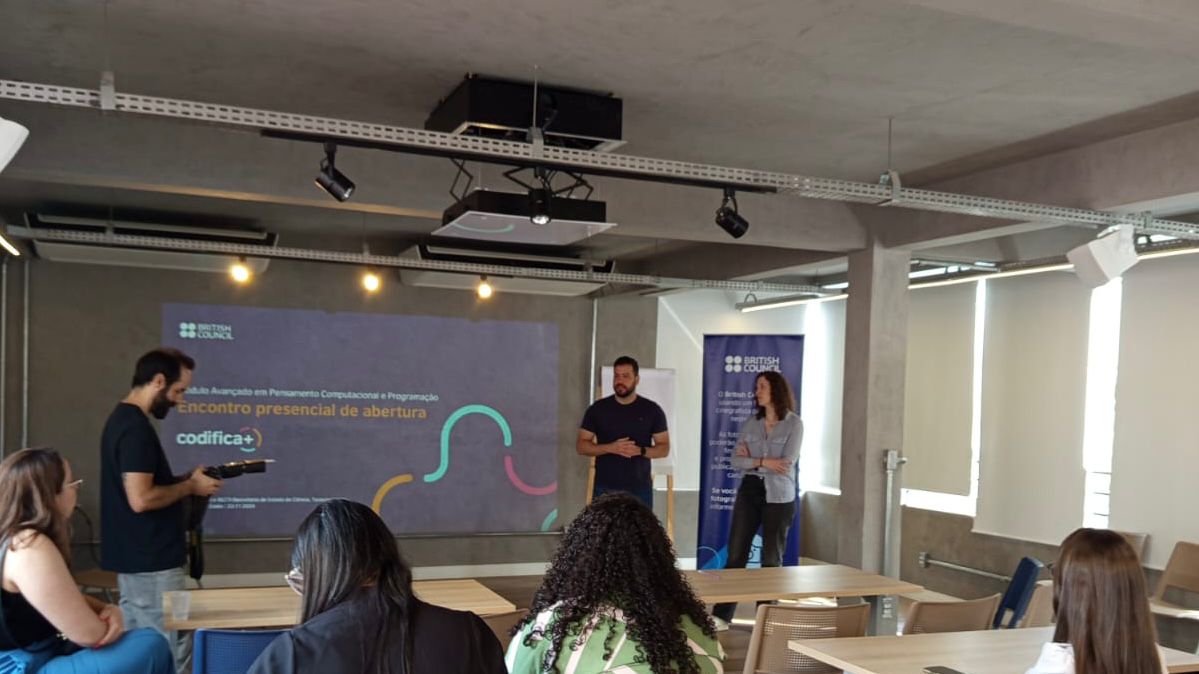 Goiás abre inscrições para capacitação de professores em pensamento computacional