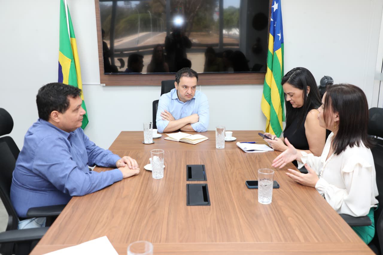 Governo prepara municípios para Plano Goiás Inteligente