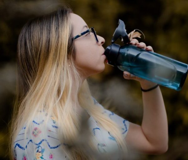 Tempo seco exige cuidados essenciais com a pele