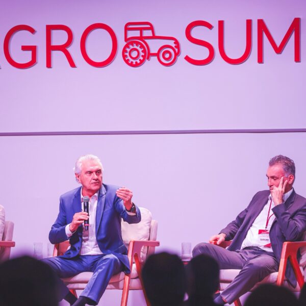 Caiado destaca modernização e desafios do campo no Agro Summit