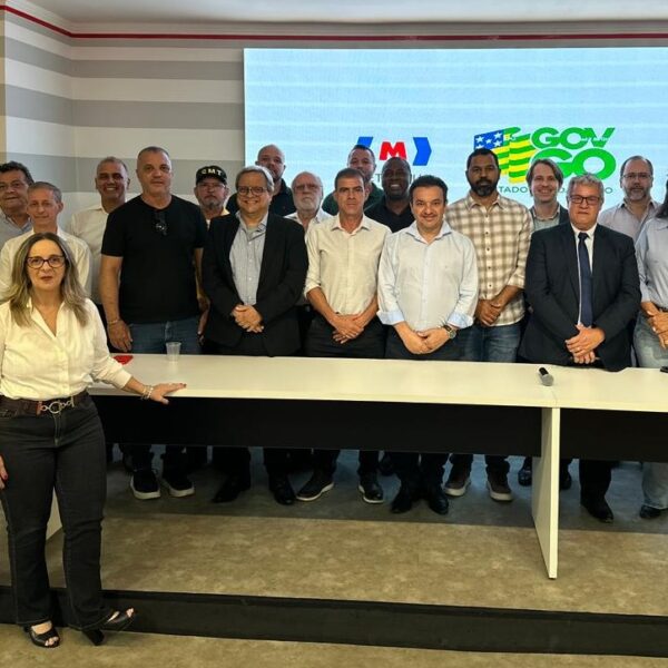 Começa estudo para implantação de transporte entre Luziânia e Santa Maria