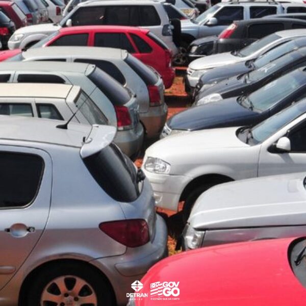 Detran vai leiloar de mais de três mil veículos