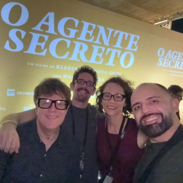 Equipe do Cine Cultura participa de pré-estreia do longa “O Agente Secreto” em Recife