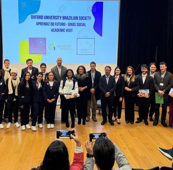 Missão do Aprendiz do Futuro é recebida na Universidade de Oxford