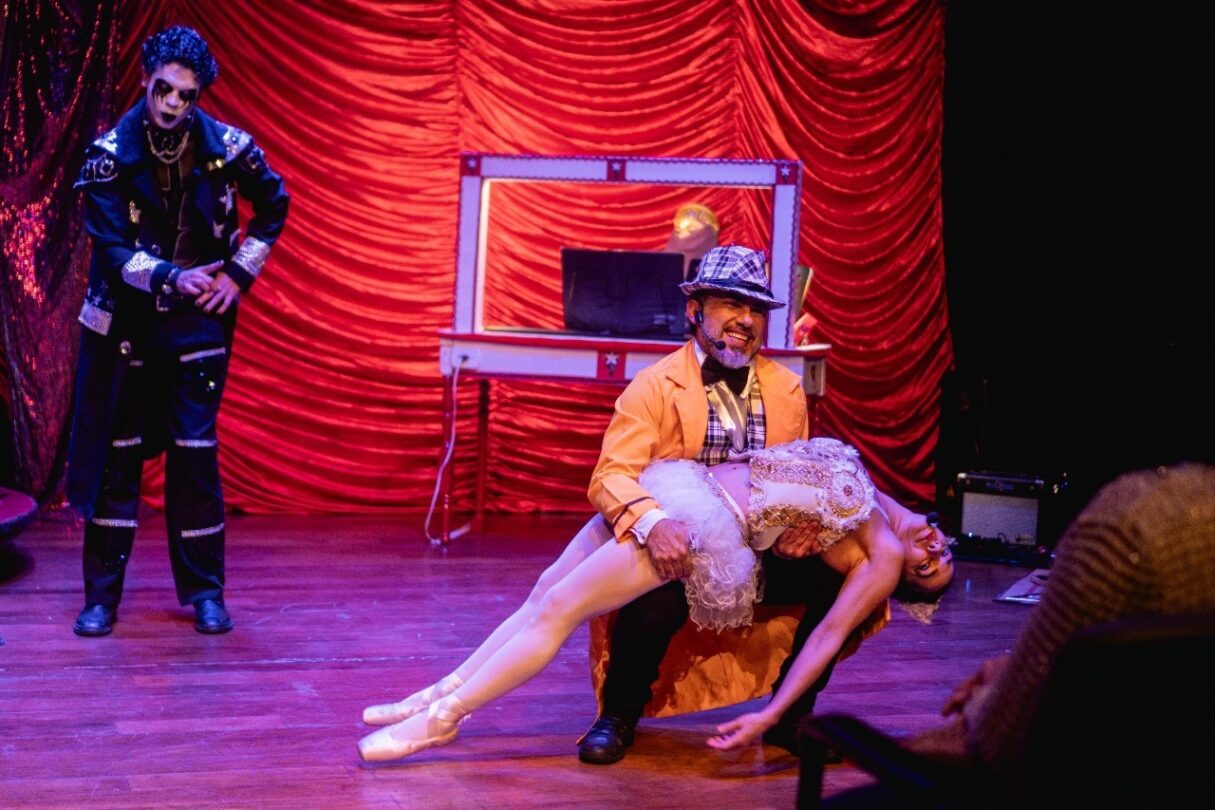 “Circo dos Amores Impossíveis” será exibido nesta sexta-feira, às 20h, e marca o encerramento da temporada na capital