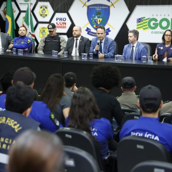 Coletiva da força-tarefa