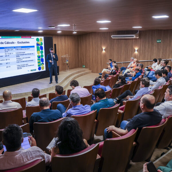 Economia promove debate novo modelo tributário