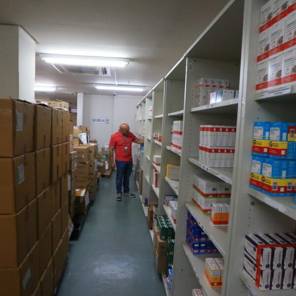 Governo facilita acesso a medicamentos de alto custo com avisos pelo WhatsApp