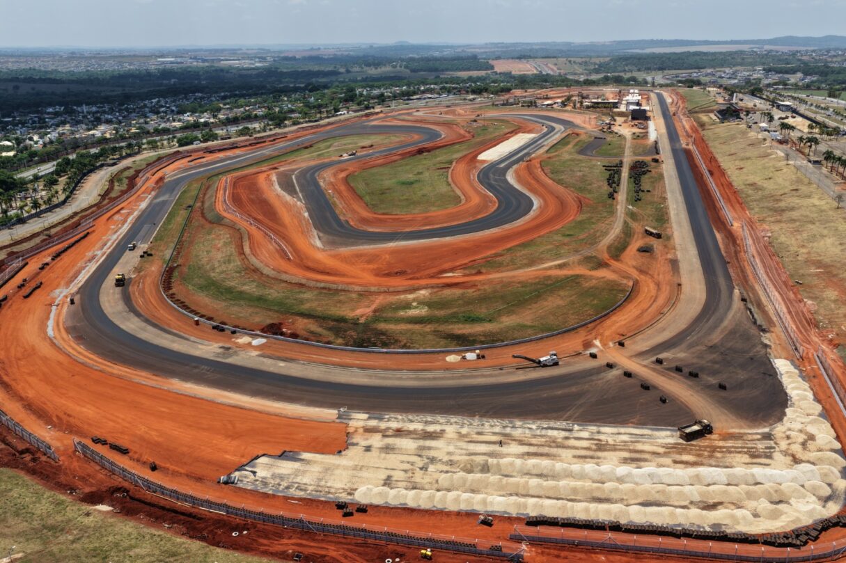 Obras para MotoGP 2026 atingem 60,2% de execução no Autódromo de Goiânia