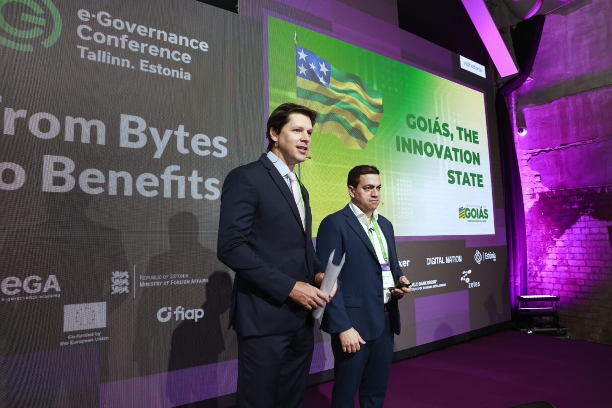 Quase metade das empresas de Goiás usa IA no dia a dia