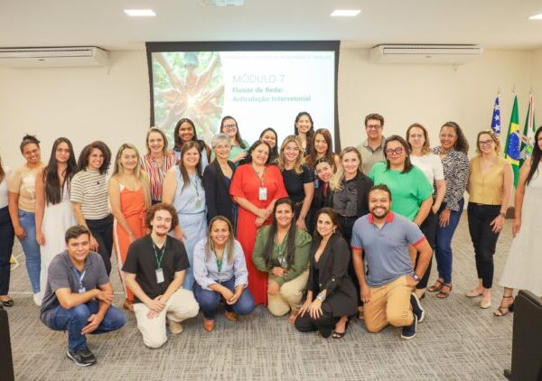 Seds capacita servidores de sete municípios sobre serviço em Família Acolhedora