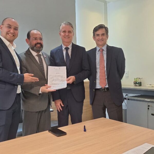 Acordo UEG e Aclara