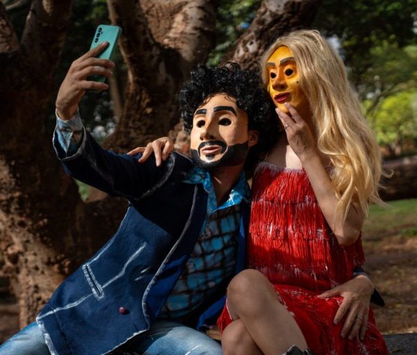 Cena do espetáculo Volta, Rita!