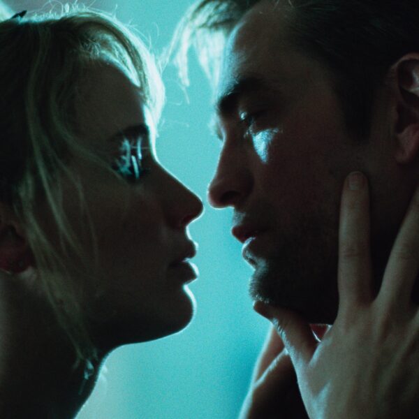 : Cine Cultura exibe "Morra, Amor", novo filme de Jennifer Lawrence e Robert Pattinson