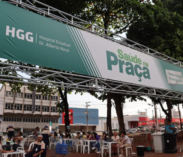 Atendimento do Saúde na Praça